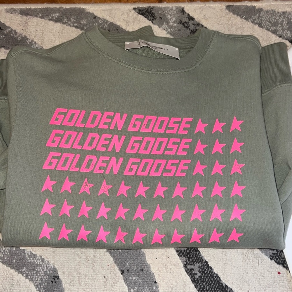Women’s/ girls golden goose crew neck sweatshirt